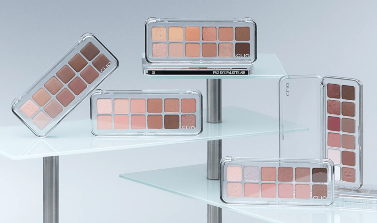 NEW CLIO Pro Eye Palette manufactured by COSMAX